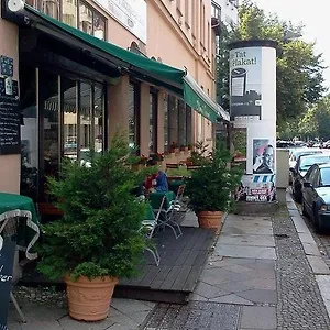 https://apartment-jannowitzbrucke.find-berlin-hotels.com